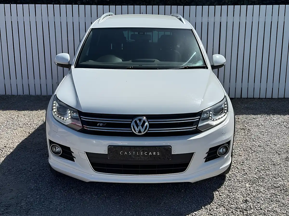 Used 2014 Volkswagen Tiguan R-Line White - Interior and Exterior details 2