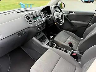 Used 2014 Volkswagen Tiguan S Silver - Interior and Exterior details 15