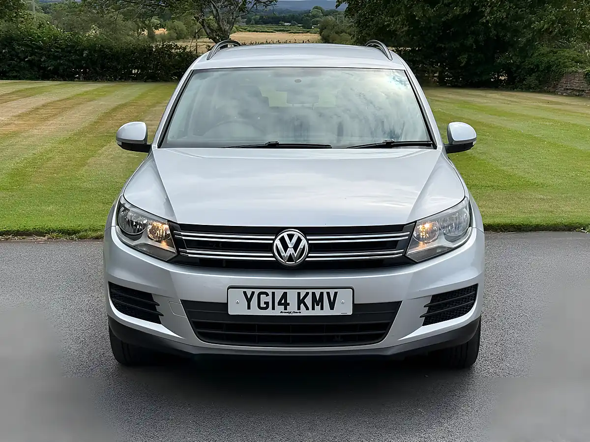 Used 2014 Volkswagen Tiguan S Silver - Interior and Exterior details 2