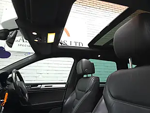 Used 2014 Volkswagen Touareg Bluemotion Tech R-Line Black - Interior and Exterior details 18