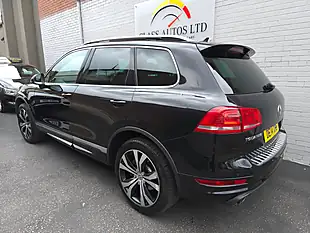 Used 2014 Volkswagen Touareg Bluemotion Tech R-Line Black - Interior and Exterior details 4
