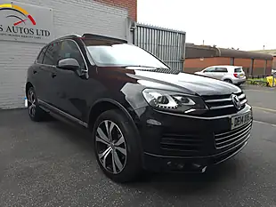 Used 2014 Volkswagen Touareg Bluemotion Tech R-Line Black - Interior and Exterior details 6