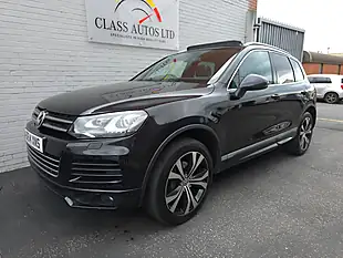 Used 2014 Volkswagen Touareg Bluemotion Tech R-Line Black - Interior and Exterior details 7