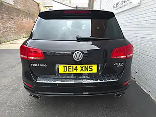 Used 2014 Volkswagen Touareg Bluemotion Tech R-Line Black - Interior and Exterior details 9