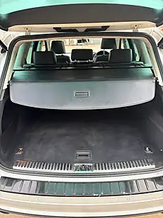 Used 2014 Volkswagen Touareg Bluemotion Tech R-Line White - Interior and Exterior details 9