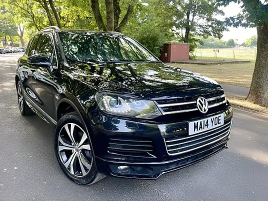 2014 Volkswagen Touareg R-Line 3.0 V6 TDI
