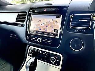 Used 2014 Volkswagen Touareg R-Line Black - Interior and Exterior details 19