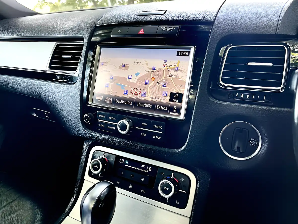 Used 2014 Volkswagen Touareg R-Line Black - Interior and Exterior details 19