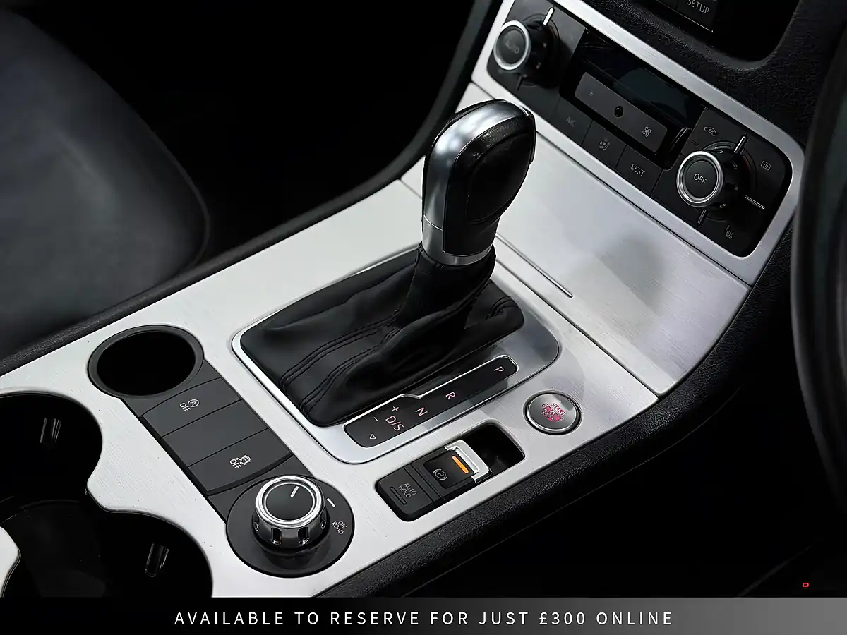 Used 2014 Volkswagen Touareg R-Line Black - Interior and Exterior details 12