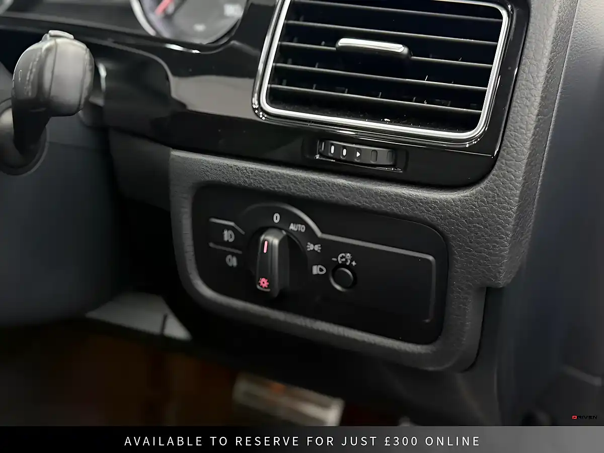 Used 2014 Volkswagen Touareg R-Line Black - Interior and Exterior details 14