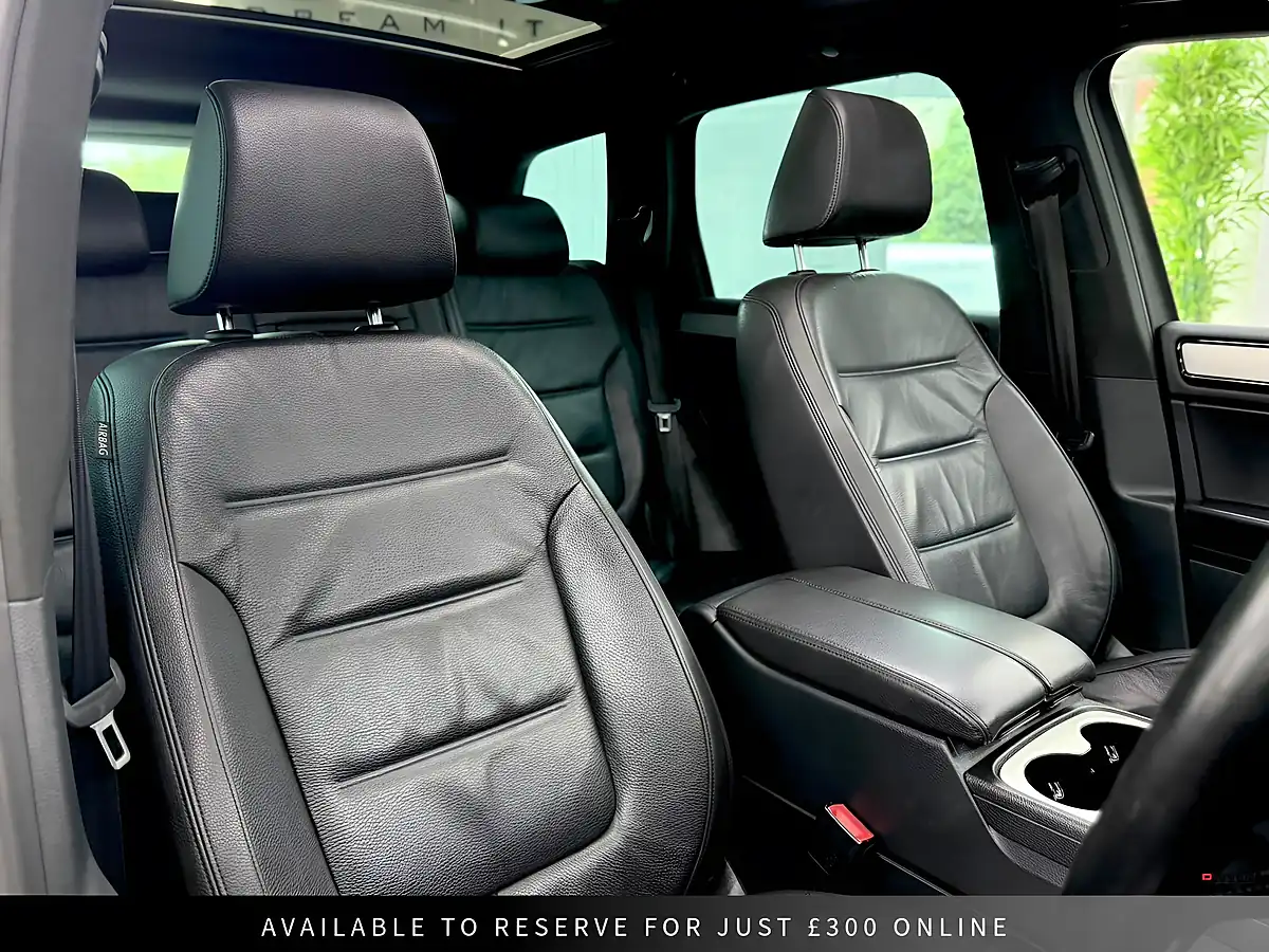 Used 2014 Volkswagen Touareg R-Line Black - Interior and Exterior details 4