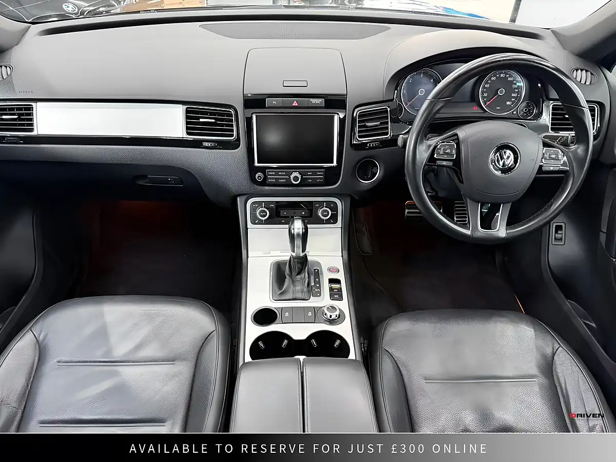 Used 2014 Volkswagen Touareg R-Line Black - Interior and Exterior details 5