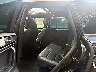 Used 2014 Volkswagen Touareg R-Line Black - Interior and Exterior details 12