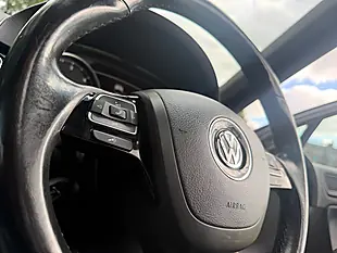 Used 2014 Volkswagen Touareg R-Line Black - Interior and Exterior details 17