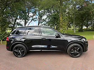 Used 2014 Volkswagen Touareg R-Line Black - Interior and Exterior details 3