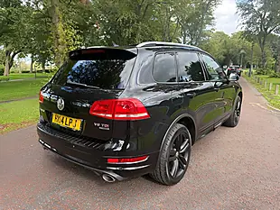 Used 2014 Volkswagen Touareg R-Line Black - Interior and Exterior details 4