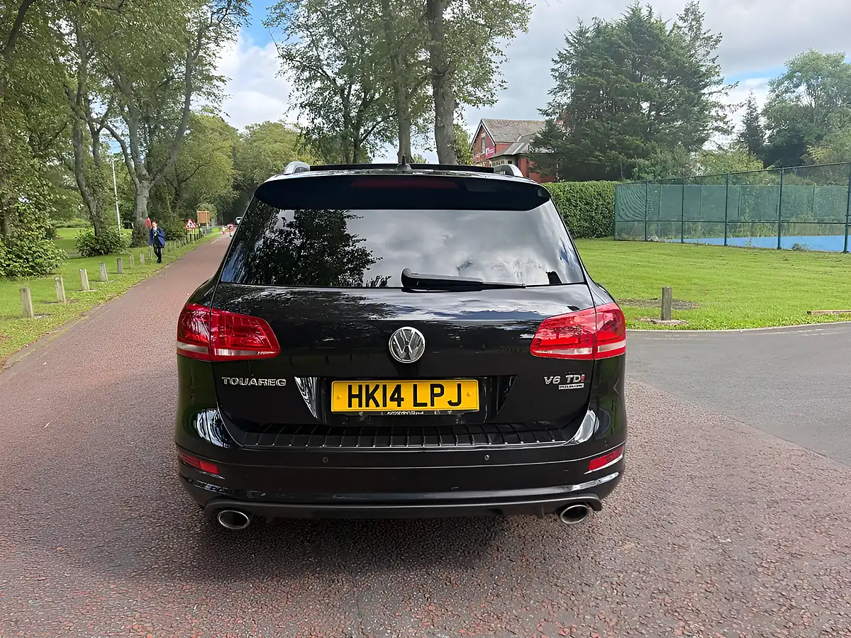Used 2014 Volkswagen Touareg R-Line Black - Interior and Exterior details 5