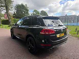 Used 2014 Volkswagen Touareg R-Line Black - Interior and Exterior details 6