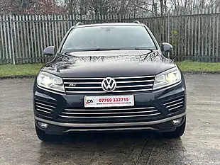 Used 2014 Volkswagen Touareg R-Line Black - Interior and Exterior details 3