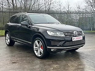 Used 2014 Volkswagen Touareg R-Line Black - Interior and Exterior details 4