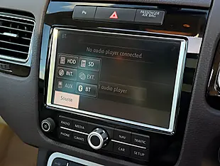 Used 2014 Volkswagen Touareg R-Line Black - Interior and Exterior details 16
