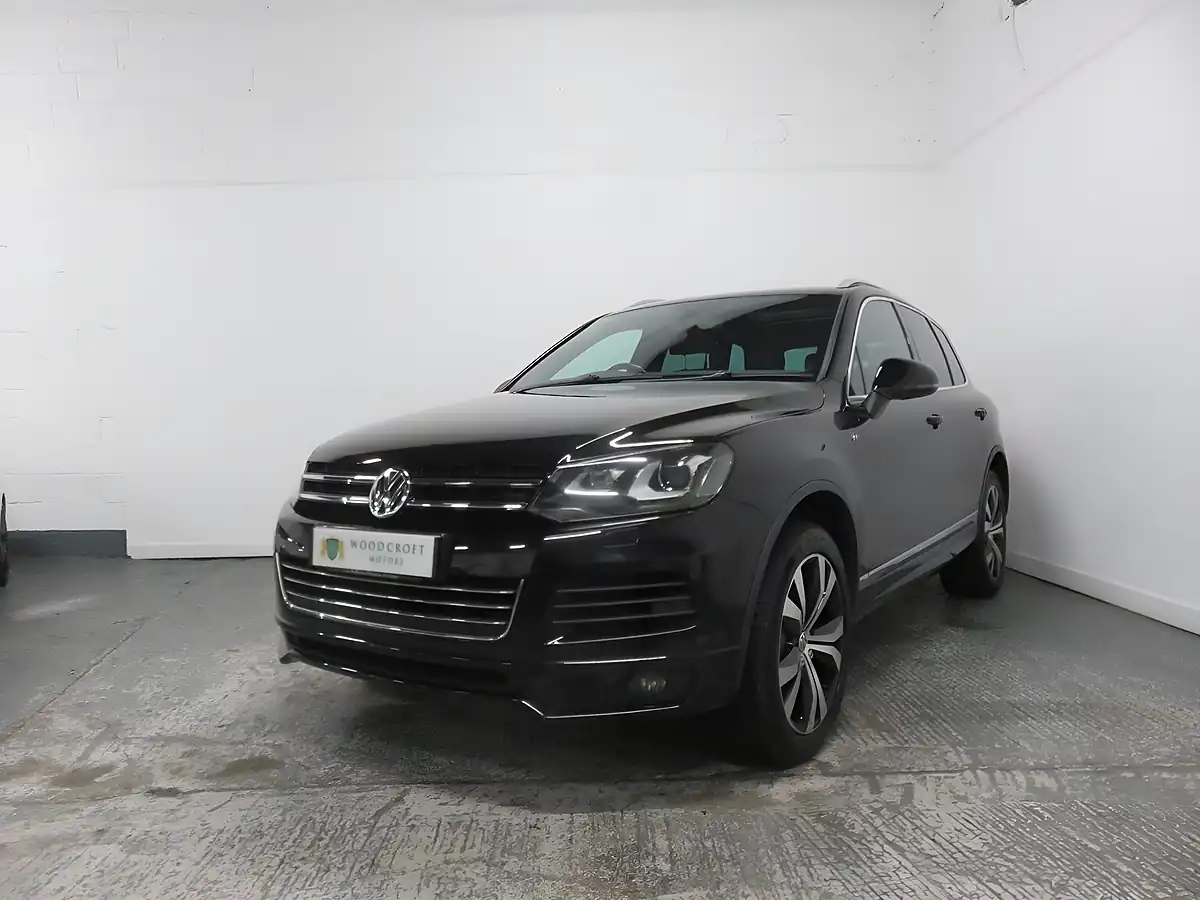 Used 2014 Volkswagen Touareg R-Line Black - Interior and Exterior details 2