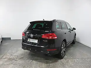 Used 2014 Volkswagen Touareg R-Line Black - Interior and Exterior details 6