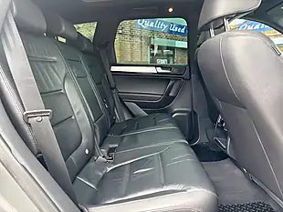 Used 2014 Volkswagen Touareg R-Line Grey - Interior and Exterior details 12
