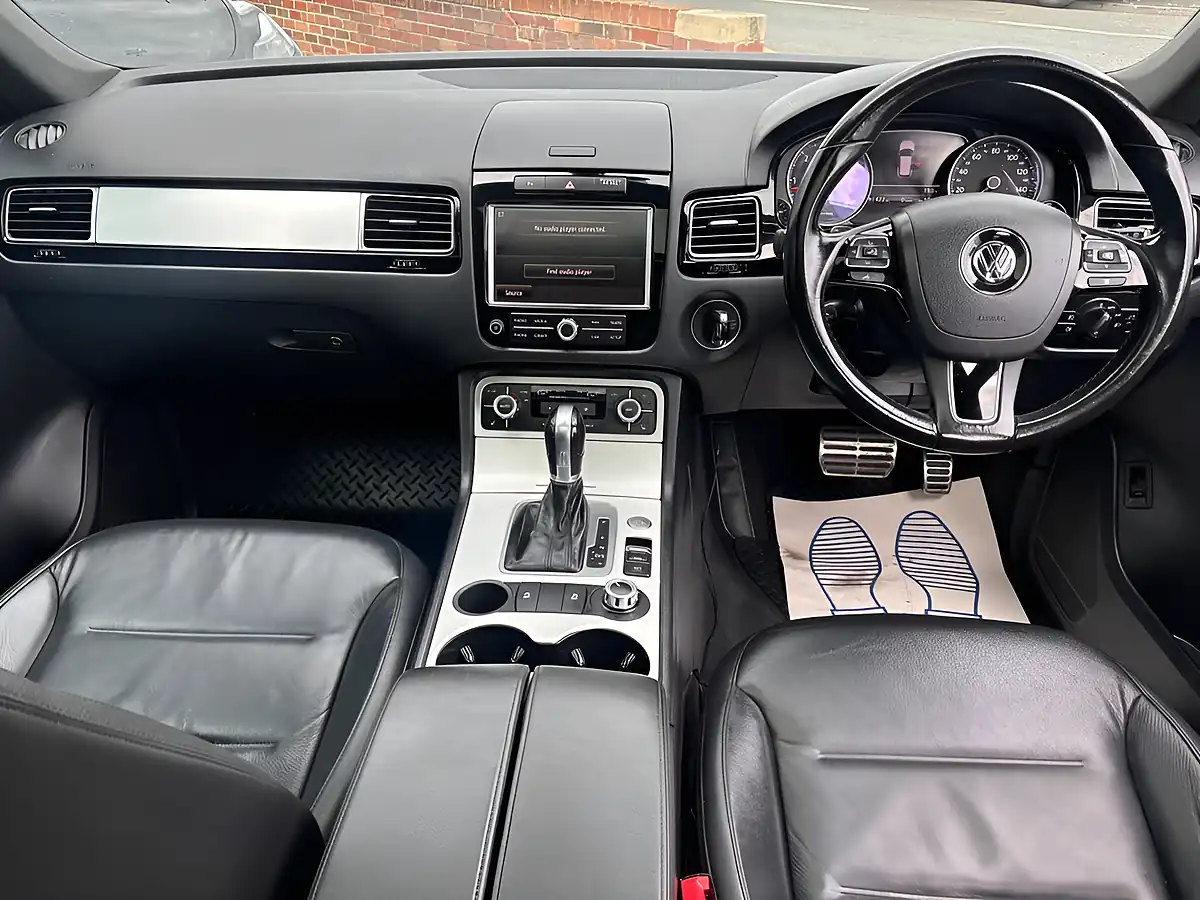 Used 2014 Volkswagen Touareg R-Line Grey - Interior and Exterior details 13