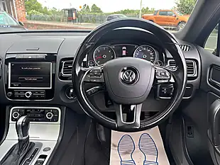 Used 2014 Volkswagen Touareg R-Line Grey - Interior and Exterior details 14