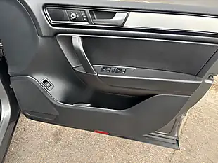 Used 2014 Volkswagen Touareg R-Line Grey - Interior and Exterior details 15