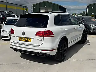 Used 2014 Volkswagen Touareg R-Line White - Interior and Exterior details 12