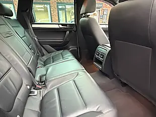 Used 2014 Volkswagen Touareg R-Line White - Interior and Exterior details 12