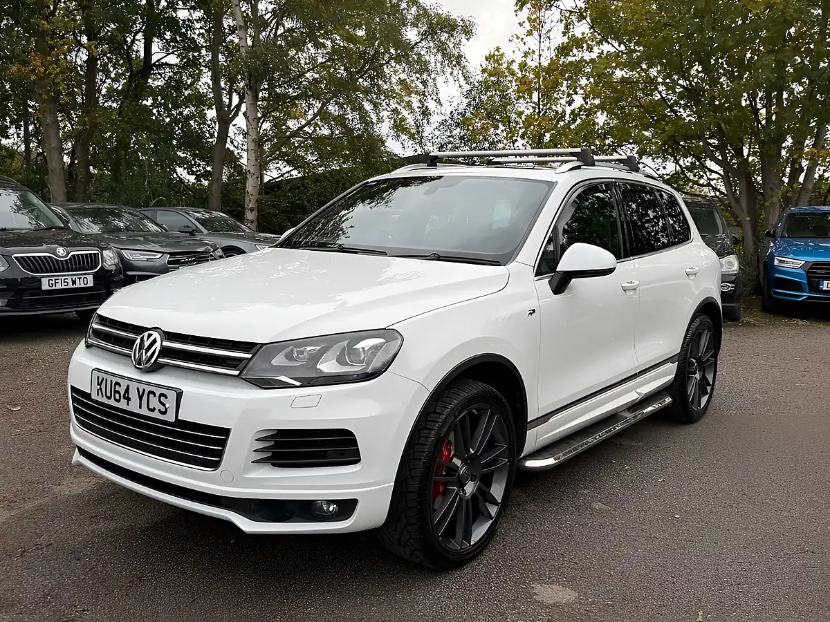 Used 2014 Volkswagen Touareg R-Line White - Interior and Exterior details 2