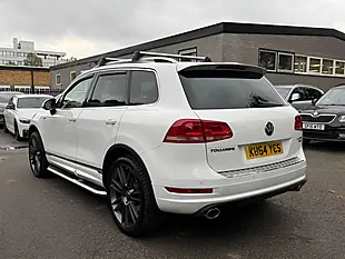 Used 2014 Volkswagen Touareg R-Line White - Interior and Exterior details 4