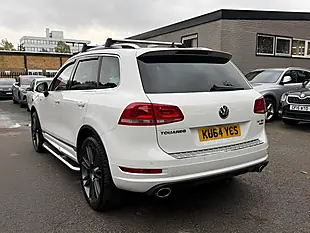 Used 2014 Volkswagen Touareg R-Line White - Interior and Exterior details 8