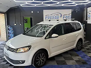 Used 2014 Volkswagen Touran Bluemotion Tech Sport White - Interior and Exterior details 9