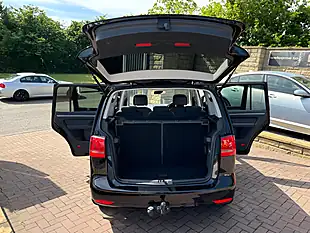 Used 2014 Volkswagen Touran Se Black - Interior and Exterior details 19