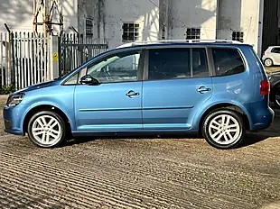 Used 2014 Volkswagen Touran Se Blue - Interior and Exterior details 11