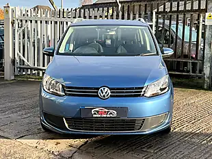 Used 2014 Volkswagen Touran Se Blue - Interior and Exterior details 5