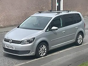 Used 2014 Volkswagen Touran Se Euro 5 Silver - Interior and Exterior details 3