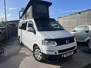 Used 2014 Volkswagen Transporter Camper White - Interior and Exterior details 10