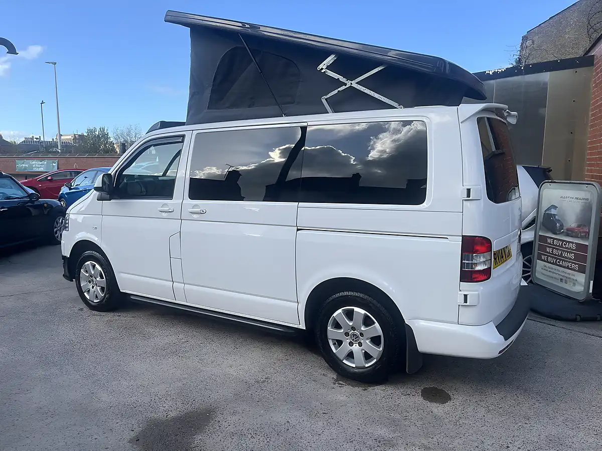 Used 2014 Volkswagen Transporter Camper White - Interior and Exterior details 13