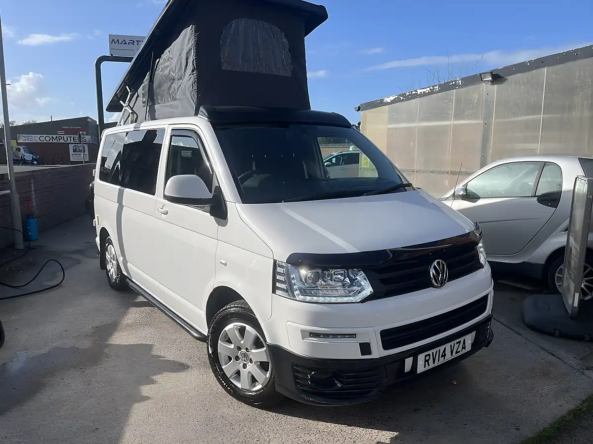 Used 2014 Volkswagen Transporter Camper White - Interior and Exterior details 3