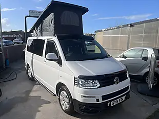 Used 2014 Volkswagen Transporter Camper White - Interior and Exterior details 9