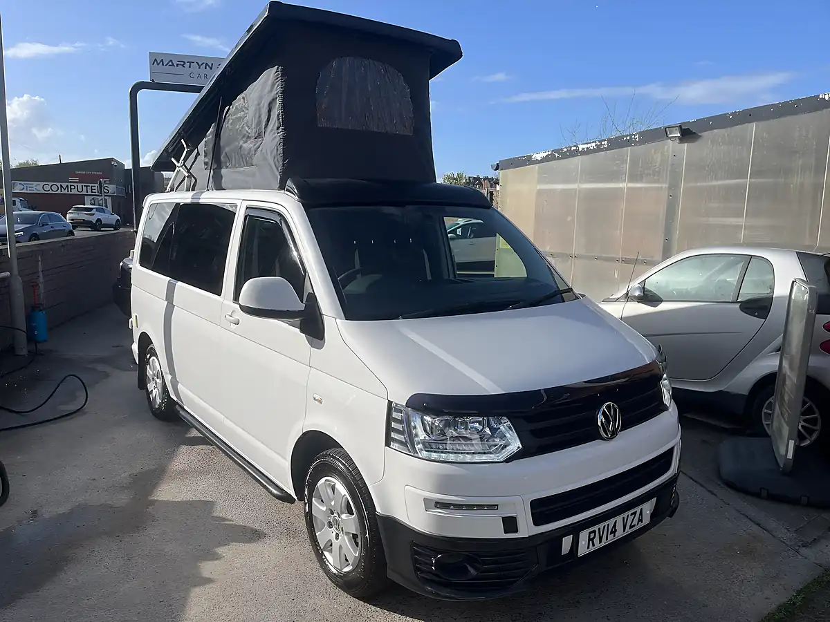 Used 2014 Volkswagen Transporter Camper White - Interior and Exterior details 9