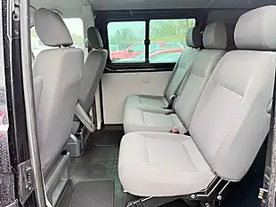Used 2014 Volkswagen Transporter Highline Black - Interior and Exterior details 11