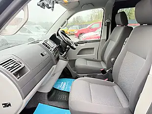 Used 2014 Volkswagen Transporter Highline Black - Interior and Exterior details 15