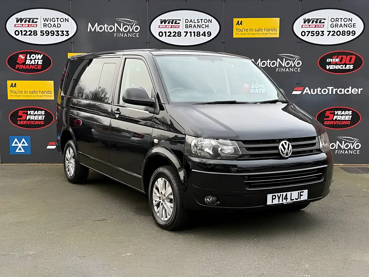 Used 2014 Volkswagen Transporter Highline Black - Interior and Exterior details 4