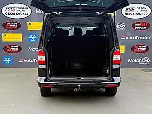 Used 2014 Volkswagen Transporter Highline Black - Interior and Exterior details 8